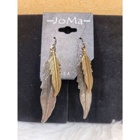 (3 for $15) Joma Antiqued Feather Dangle Earrings- NEW - Picture 1 of 4
